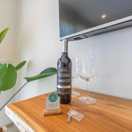 Spatious, Views, Terraces, Jacuzzi And Wifi - Fibre