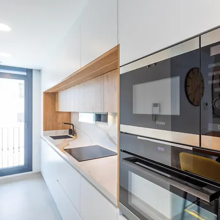 Apartment Spatious, Views, Terraces, Jacuzzi And Wifi - Fibre