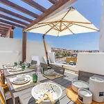 Spatious, Views, Terraces, Jacuzzi And Wifi - Fibre Тарифа